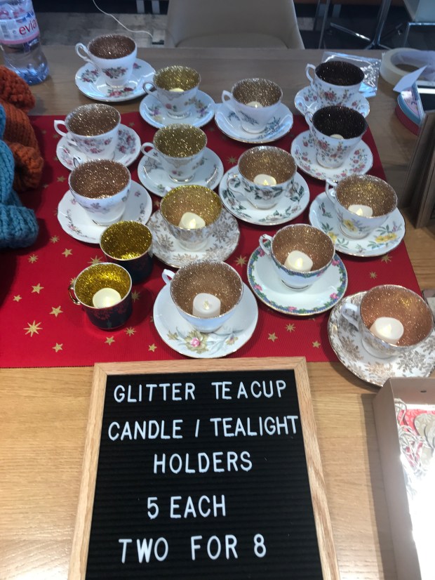 Glitter teacup candles 1